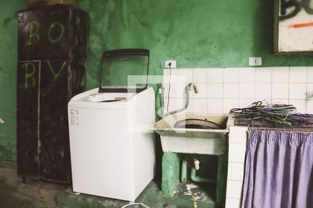 Casa à venda com 240m², 2 quartos e 2 vagasÁrea de Serviço