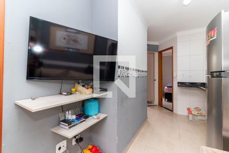 Sala de apartamento para alugar com 2 quartos, 31m² em Vila Corberi, São Paulo
