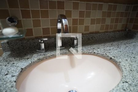 Casa à venda com 350m², 2 quartos e 3 vagasBanheiro - torneira