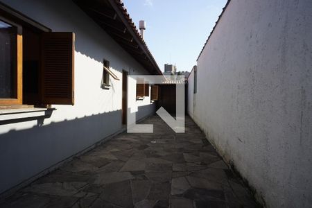 Casa à venda com 350m², 2 quartos e 3 vagasÁrea externa