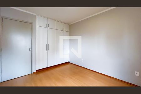 Quarto 1 de apartamento para alugar com 3 quartos, 94m² em Alphaville Industrial, Barueri