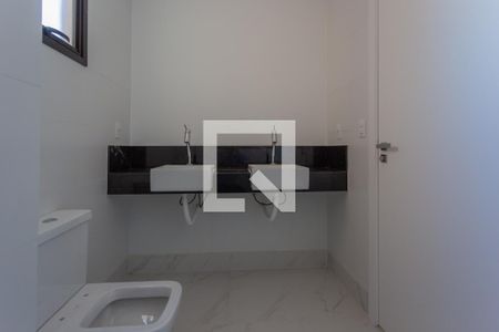Apartamento à venda com 180m², 4 quartos e 4 vagas Apartamento à venda com 180m², 4 quartos e 4 vagasBanheiro da Suíte 4