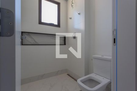 Apartamento à venda com 180m², 4 quartos e 4 vagas Apartamento à venda com 180m², 4 quartos e 4 vagasBanheiro das Suítes 1 e 2