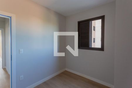 Apartamento à venda com 180m², 4 quartos e 4 vagas Apartamento à venda com 180m², 4 quartos e 4 vagasCloset da suíte 4