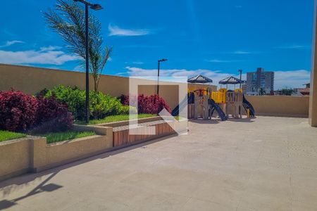 Apartamento à venda com 180m², 4 quartos e 4 vagas Apartamento à venda com 180m², 4 quartos e 4 vagasÁrea comum - Playground