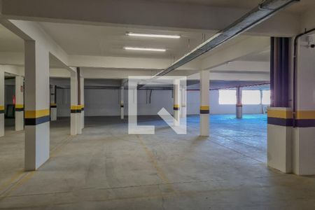 Apartamento à venda com 180m², 4 quartos e 4 vagas Apartamento à venda com 180m², 4 quartos e 4 vagasGaragem