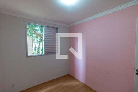 Quarto 1 de apartamento para alugar com 2 quartos, 45m² em Jardim Santa Teresinha, São Paulo