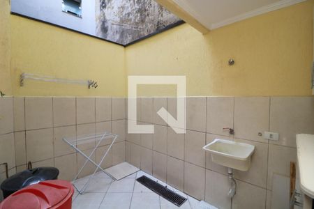Casa à venda com 100m², 2 quartos e 1 vagaÁrea de Serviço