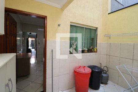 Casa à venda com 100m², 2 quartos e 1 vagaÁrea de Serviço