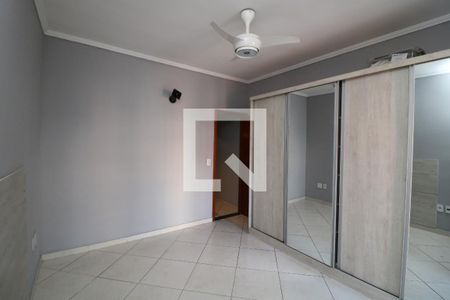 Casa à venda com 100m², 2 quartos e 1 vagaSuíte 2
