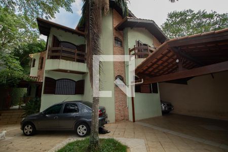 Casa à venda com 246m², 4 quartos e 6 vagasGaragem