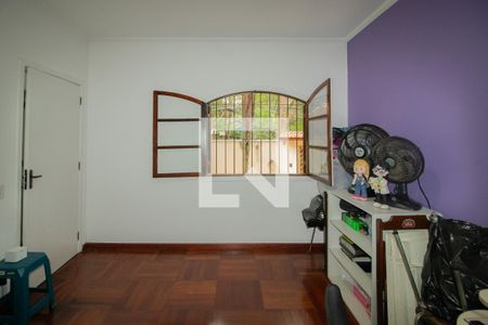 Casa à venda com 246m², 4 quartos e 6 vagasQuarto 4