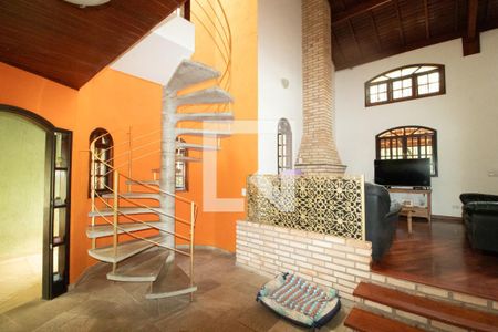 Sala de casa à venda com 4 quartos, 246m² em Jardim Leonor Mendes de Barros, São Paulo