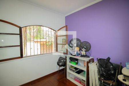 Casa à venda com 246m², 4 quartos e 6 vagasQuarto 4