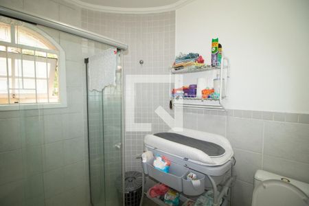 Casa à venda com 246m², 4 quartos e 6 vagasBanheiro da Suíte 3