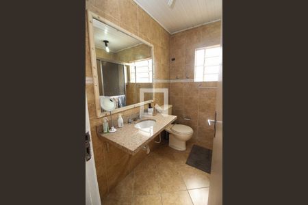 Casa à venda com 209m², 4 quartos e 3 vagas Casa à venda com 209m², 4 quartos e 3 vagasBanheiro Social