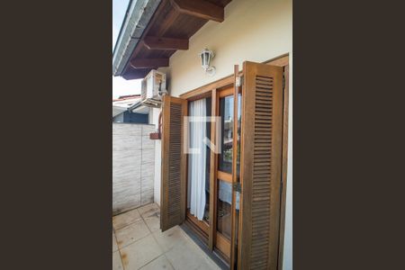 Casa à venda com 142m², 3 quartos e 2 vagasVaranda