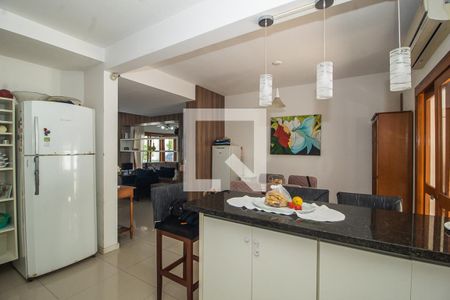 Casa à venda com 142m², 3 quartos e 2 vagasCozinha