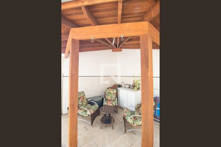 Casa à venda com 142m², 3 quartos e 2 vagasQuintal