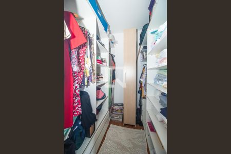 Casa à venda com 142m², 3 quartos e 2 vagasCloset