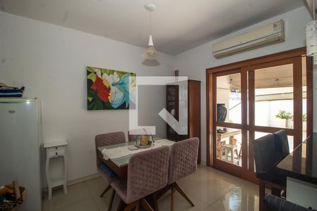 Cozinha de casa à venda com 3 quartos, 142m² em Hípica, Porto Alegre