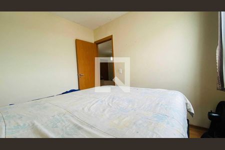 Apartamento à venda com 2 quartos, 44m² em Chacaras Reunidas Santa Terezinha, Contagem