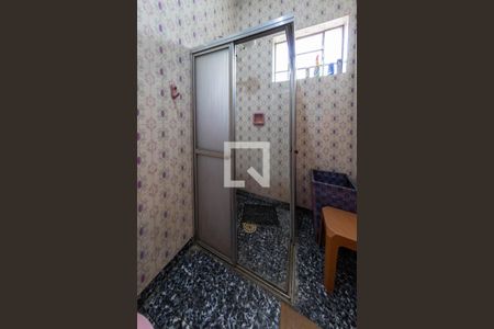 Casa à venda com 282m², 2 quartos e 6 vagas Casa à venda com 282m², 2 quartos e 6 vagasBanheiro 1