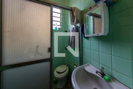 Casa à venda com 282m², 2 quartos e 6 vagas Casa à venda com 282m², 2 quartos e 6 vagasBanheiro 3