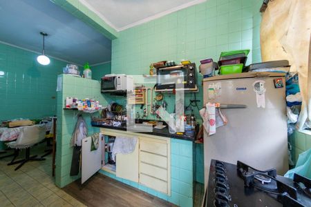 Casa à venda com 282m², 2 quartos e 6 vagas Casa à venda com 282m², 2 quartos e 6 vagasCozinha