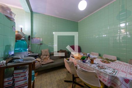 Casa à venda com 282m², 2 quartos e 6 vagas Casa à venda com 282m², 2 quartos e 6 vagasCozinha