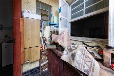 Casa à venda com 282m², 2 quartos e 6 vagas Casa à venda com 282m², 2 quartos e 6 vagasLavanderia