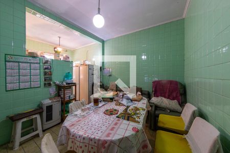 Casa à venda com 282m², 2 quartos e 6 vagas Casa à venda com 282m², 2 quartos e 6 vagasCozinha