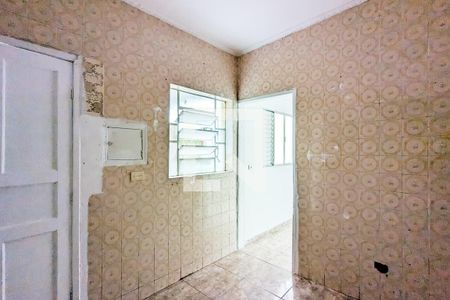 Casa para alugar com 160m², 2 quartos e 1 vagaCozinha da edícula