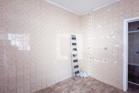 Casa para alugar com 160m², 2 quartos e 1 vagaCozinha da edícula