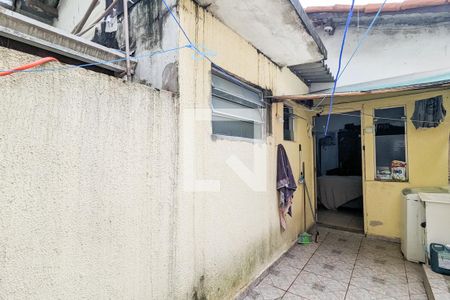 Casa para alugar com 160m², 2 quartos e 1 vagaÁrea de serviço da casa 2