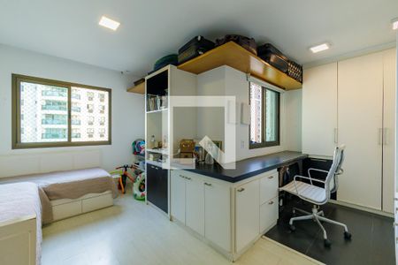 Apartamento para alugar com 120m², 3 quartos e 2 vagas Apartamento para alugar com 120m², 3 quartos e 2 vagasSuíte 2