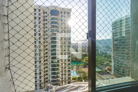 Apartamento para alugar com 120m², 3 quartos e 2 vagas Apartamento para alugar com 120m², 3 quartos e 2 vagasÁrea de Serviço Janela