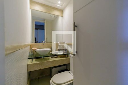 Apartamento para alugar com 120m², 3 quartos e 2 vagas Apartamento para alugar com 120m², 3 quartos e 2 vagasLavabo