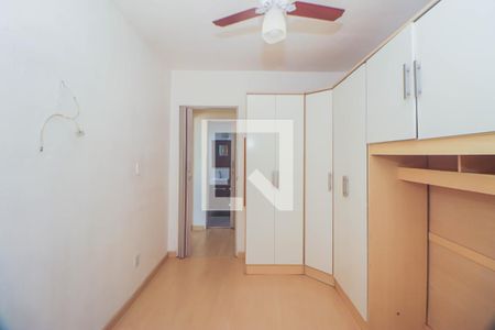 Quarto 1 de apartamento para alugar com 2 quartos, 50m² em Jardim Sabará, Porto Alegre