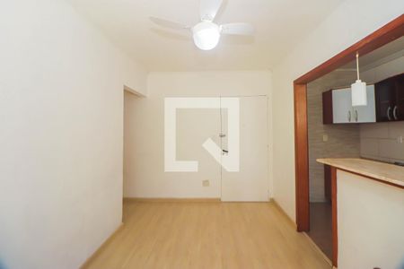 Sala de apartamento para alugar com 2 quartos, 50m² em Jardim Sabará, Porto Alegre
