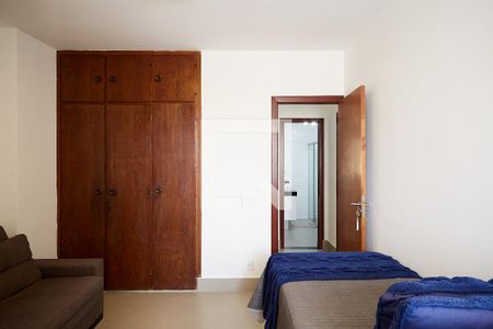 Apartamento à venda com 110m², 3 quartos e 1 vagaQuarto 2