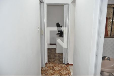 Corredor de apartamento para alugar com 2 quartos, 50m² em Engenho Novo, Rio de Janeiro
