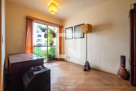 Sala de apartamento à venda com 3 quartos, 73m² em Vila Madalena, São Paulo