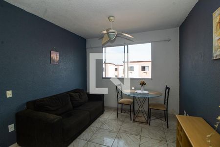 Sala de apartamento à venda com 2 quartos, 44m² em Hípica, Porto Alegre