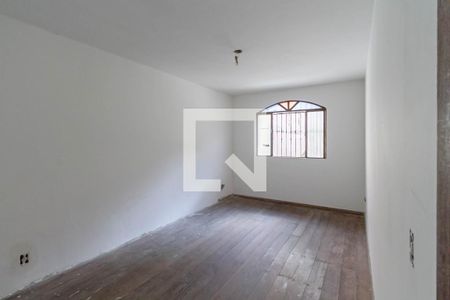 Casa à venda com 220m², 3 quartos e 3 vagasQuarto 1