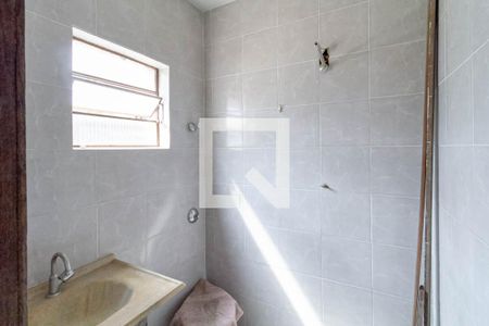 Casa à venda com 220m², 3 quartos e 3 vagasBanheiro da suíte 