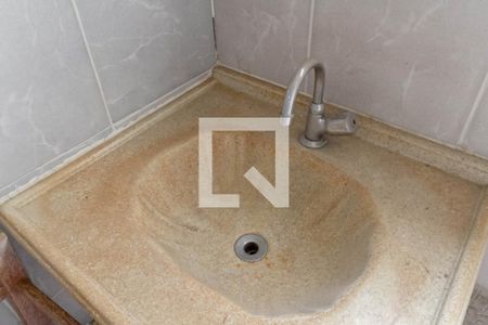 Casa à venda com 220m², 3 quartos e 3 vagasBanheiro da suíte 