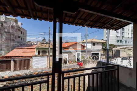 Casa à venda com 220m², 3 quartos e 3 vagasVista da sala 2