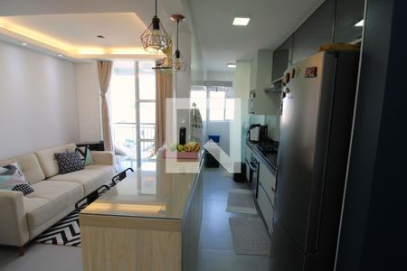Sala / Cozinha de apartamento à venda com 2 quartos, 49m² em Vila Guilherme, São Paulo