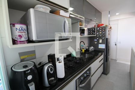 Sala / Cozinha de apartamento para alugar com 2 quartos, 49m² em Vila Guilherme,, São Paulo